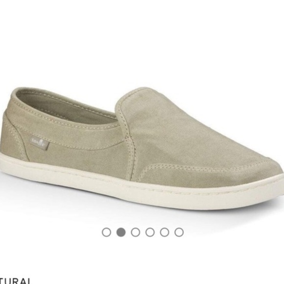 sanuk shoes slip on